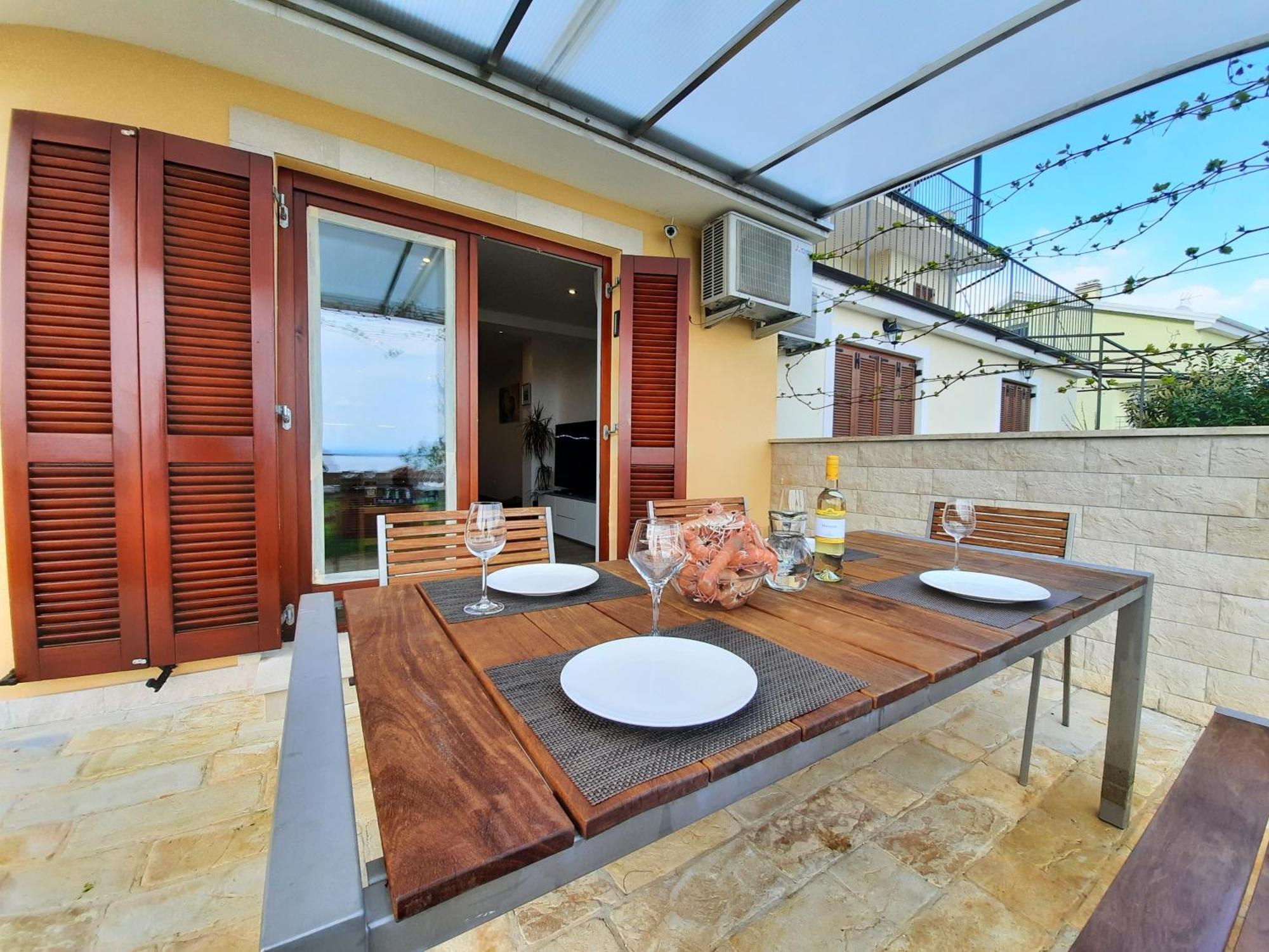 Apartment Pearl Of Kvarner לובראן מראה חיצוני תמונה