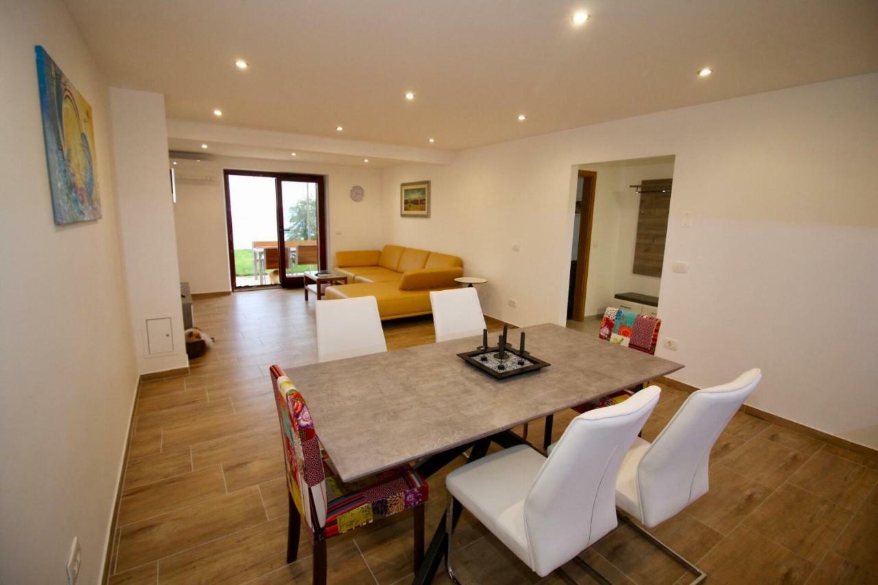 Apartment Pearl Of Kvarner לובראן מראה חיצוני תמונה