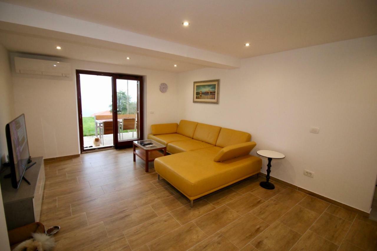 Apartment Pearl Of Kvarner לובראן מראה חיצוני תמונה