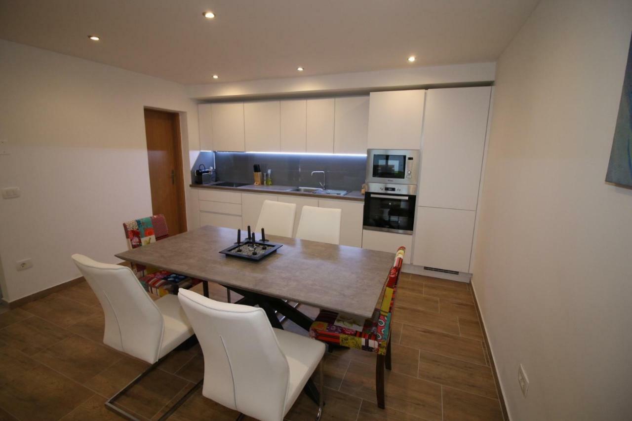 Apartment Pearl Of Kvarner לובראן מראה חיצוני תמונה